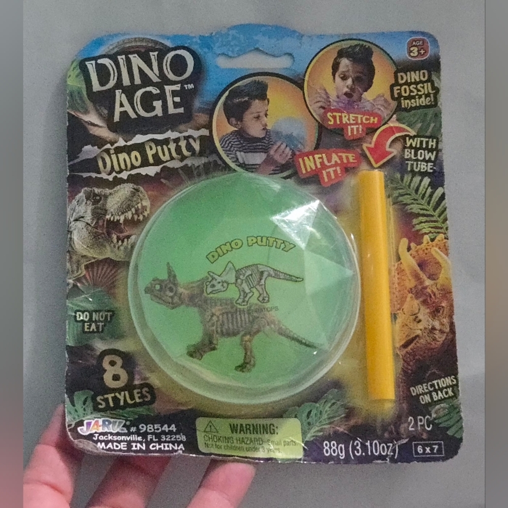 Dino Age Dino Putty with Blow Tube